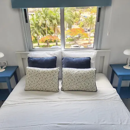New Elegant Sea And Pool Views In Cristianos Apartament