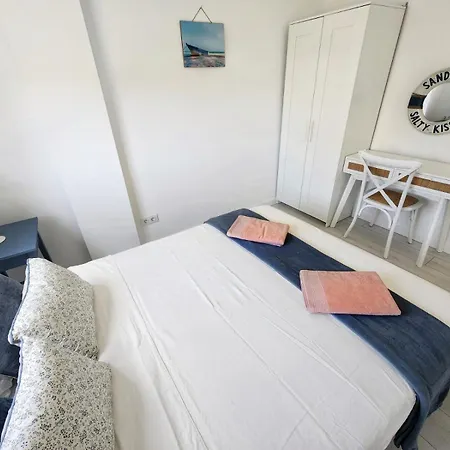 شقة New Elegant Sea And Pool Views In Cristianos