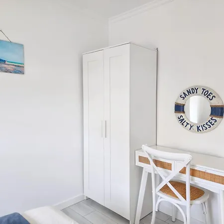 Apartament New Elegant Sea And Pool Views In Cristianos Los Cristianos (Tenerife)